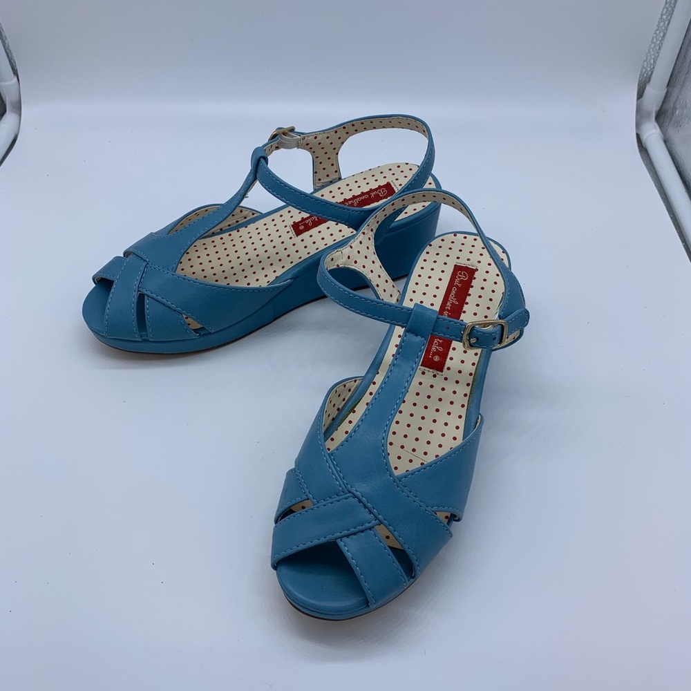 Wedges nearly new